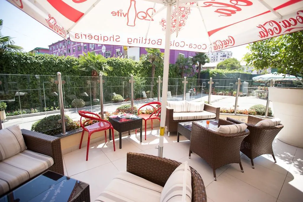 Diplomat Hotel & Spa Тирана